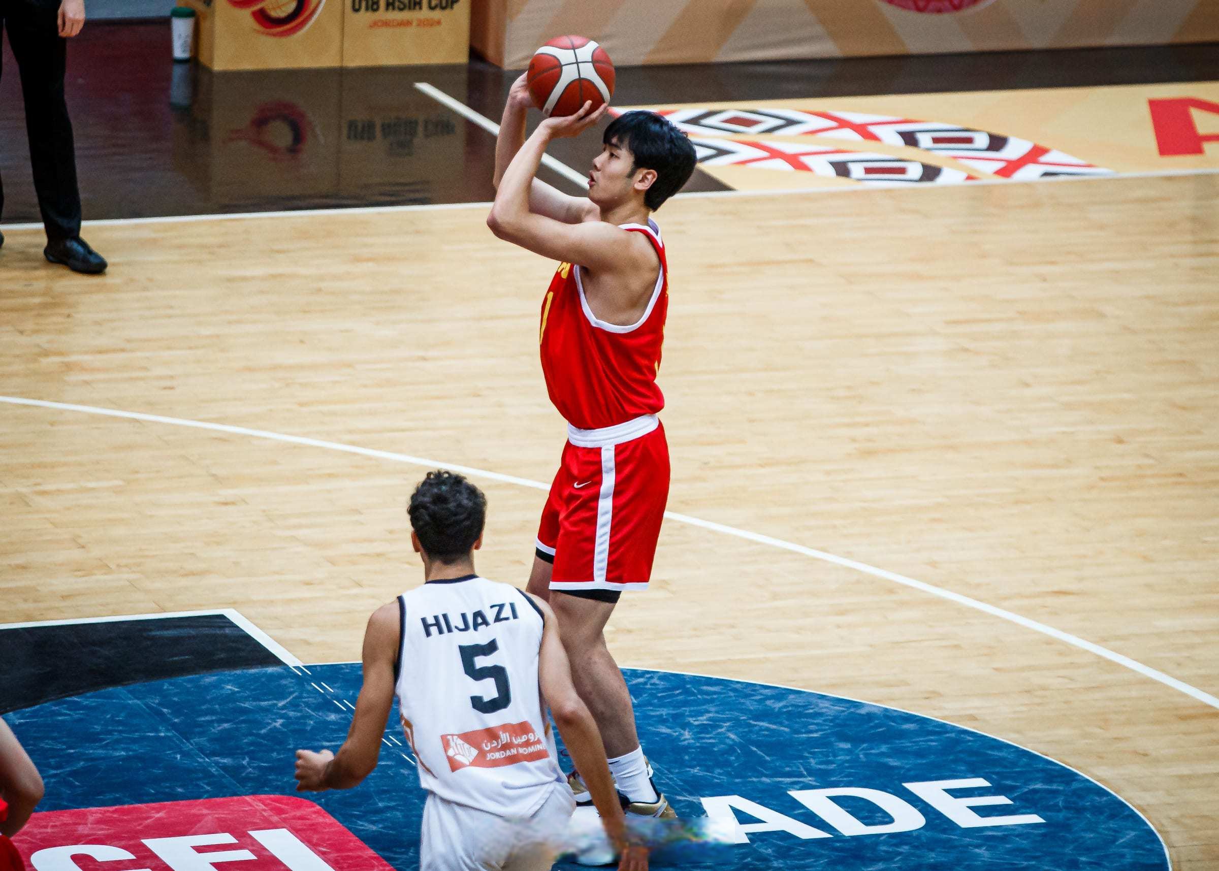 CBA常规赛加时末段走向成谜，费城76人防线松动，信心回归，纪律约束更严格的简单介绍