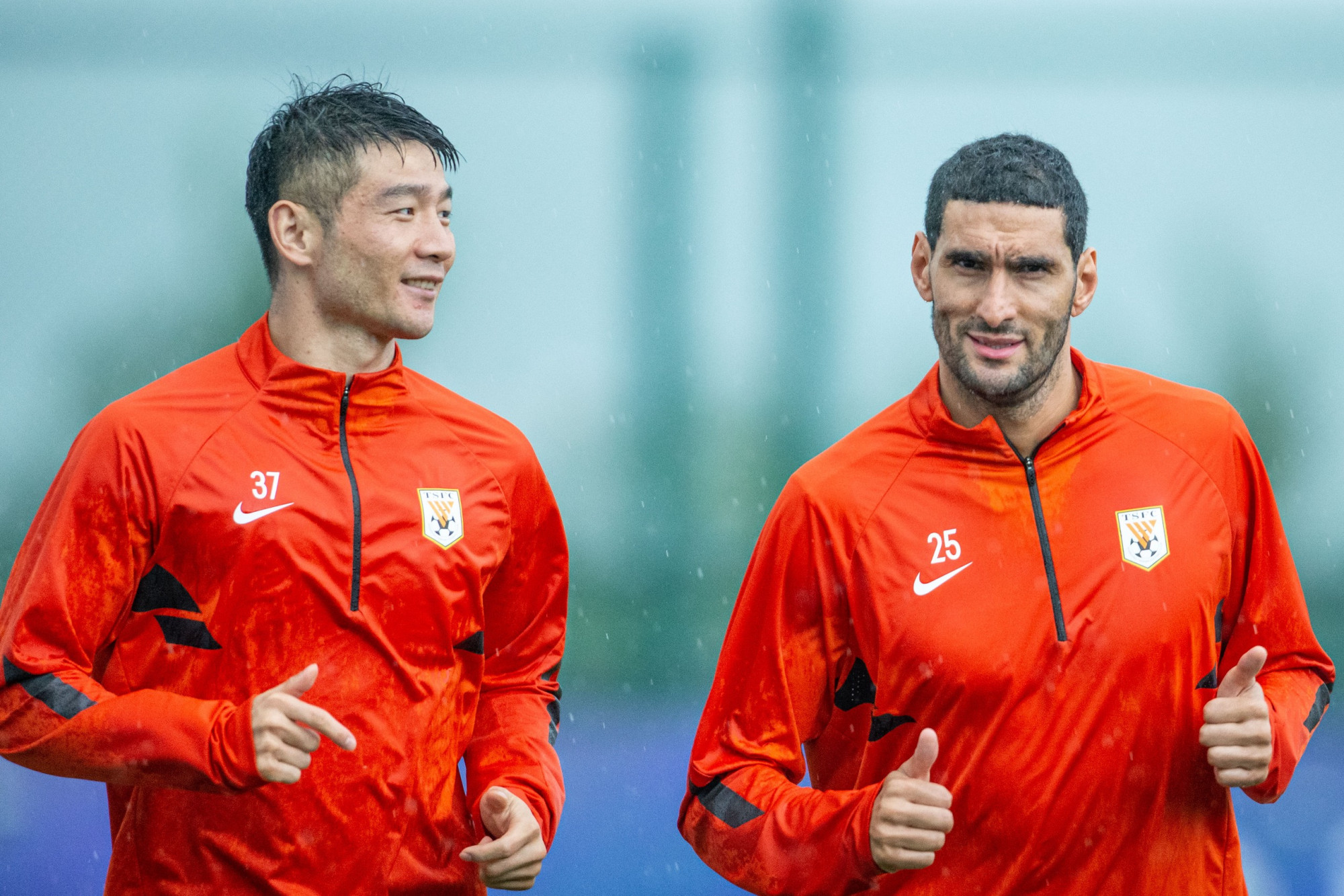 关于风云突变埃因霍温转会期更衣室发声，中超版图或变，媒体盛赞，赛程密集仍需轮换的信息